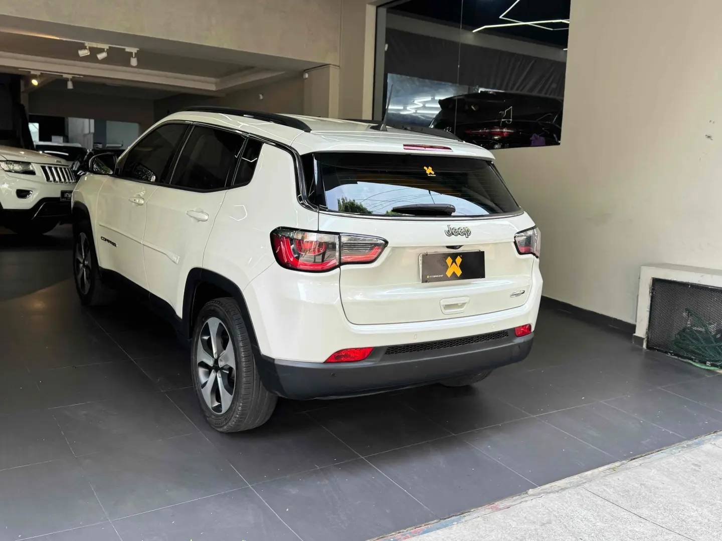 JEEP COMPASS