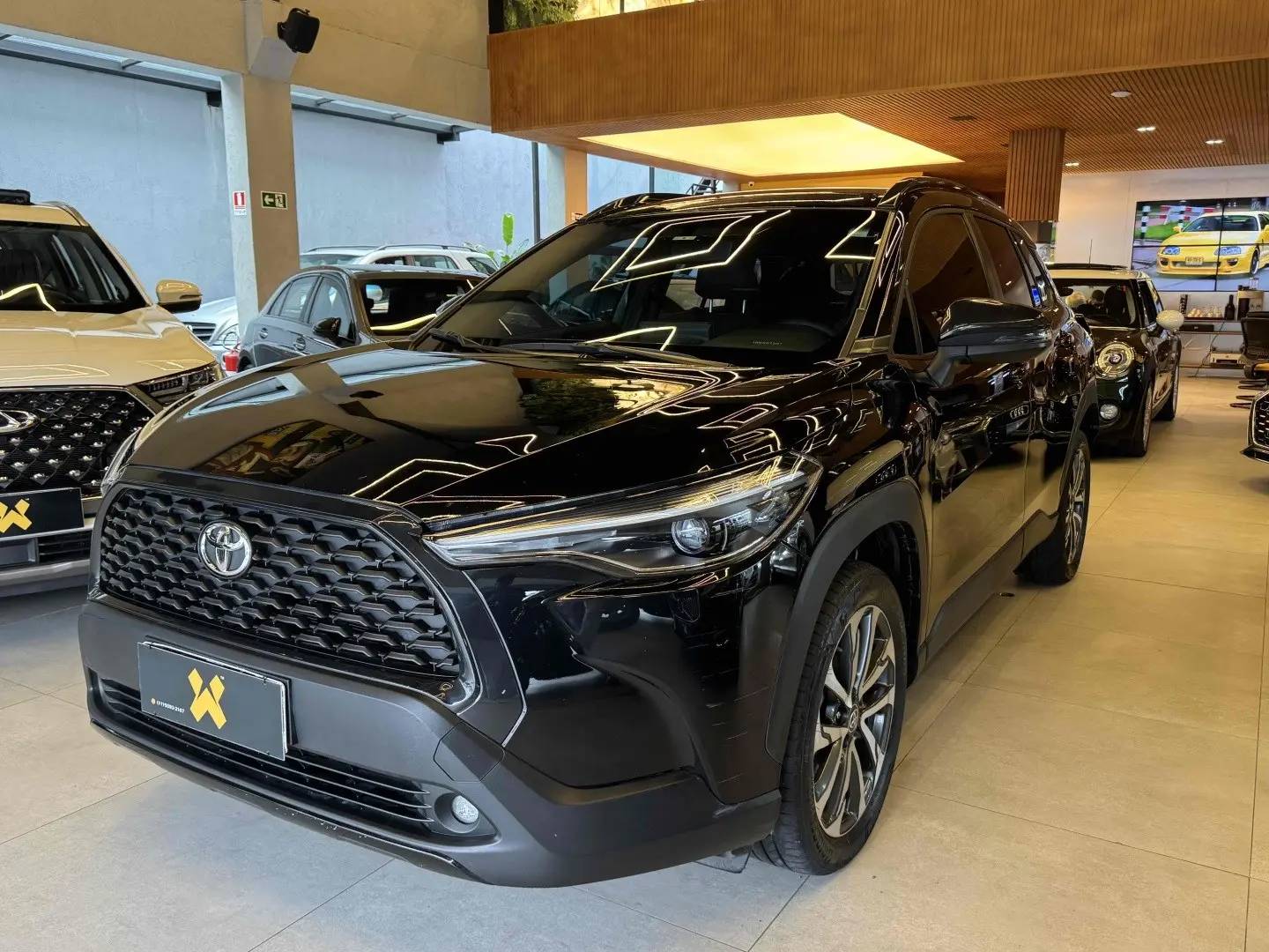 TOYOTA COROLLA CROSS