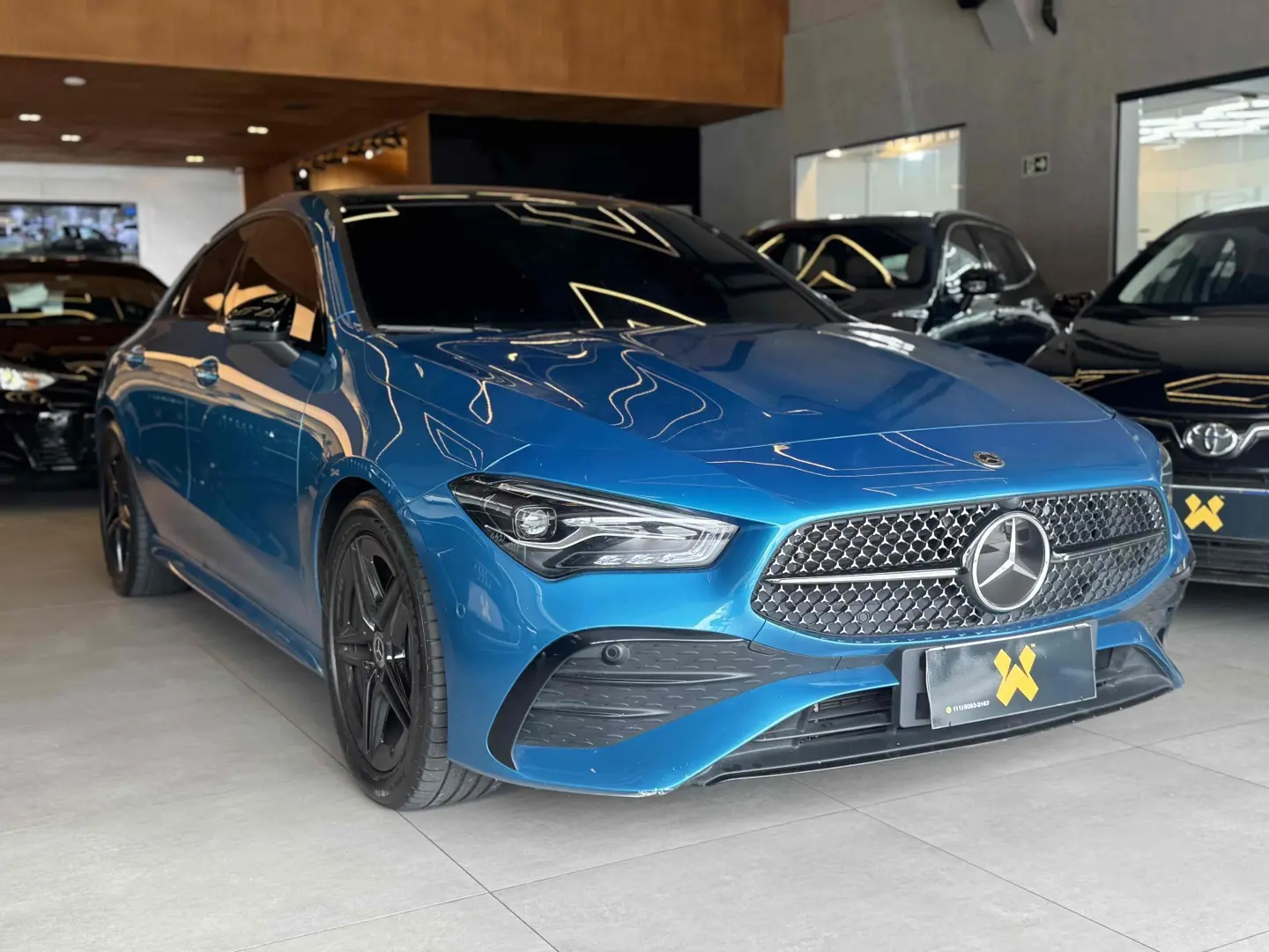 MERCEDES BENZ CLA 200
