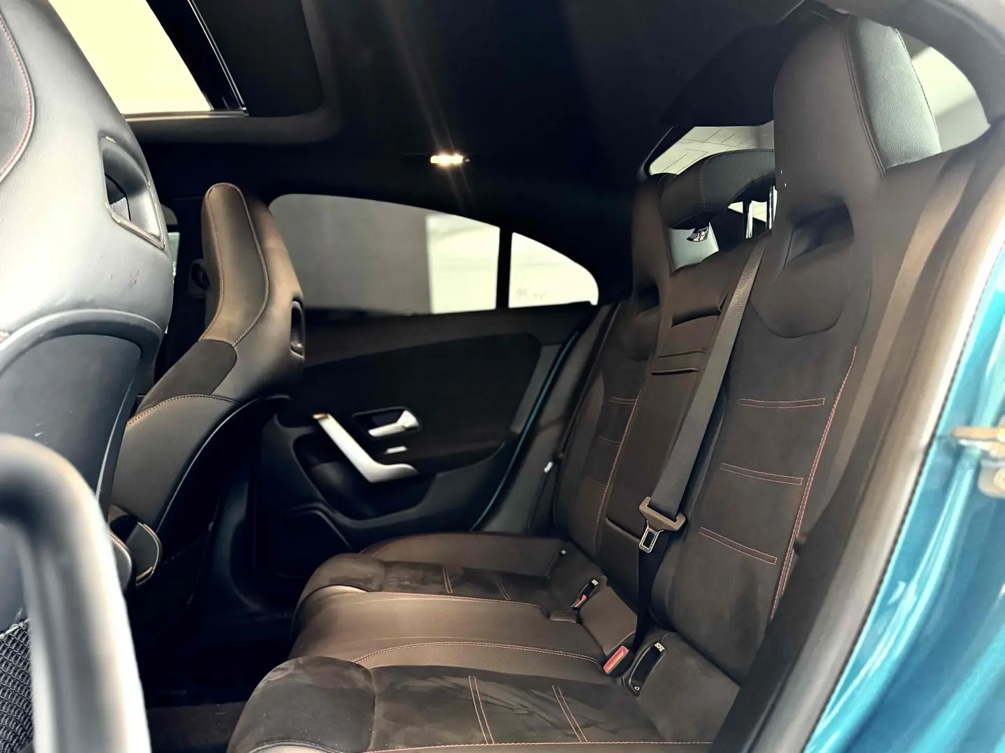 MERCEDES BENZ CLA 200