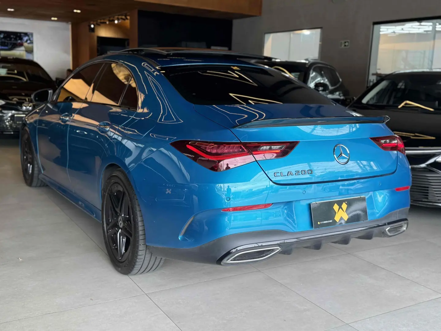 MERCEDES BENZ CLA 200