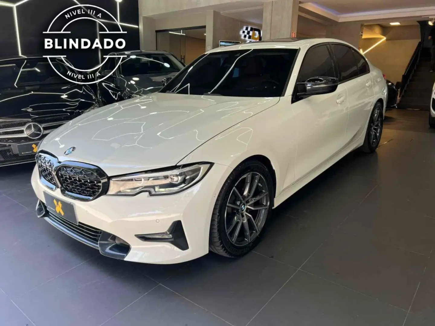 BMW 320I