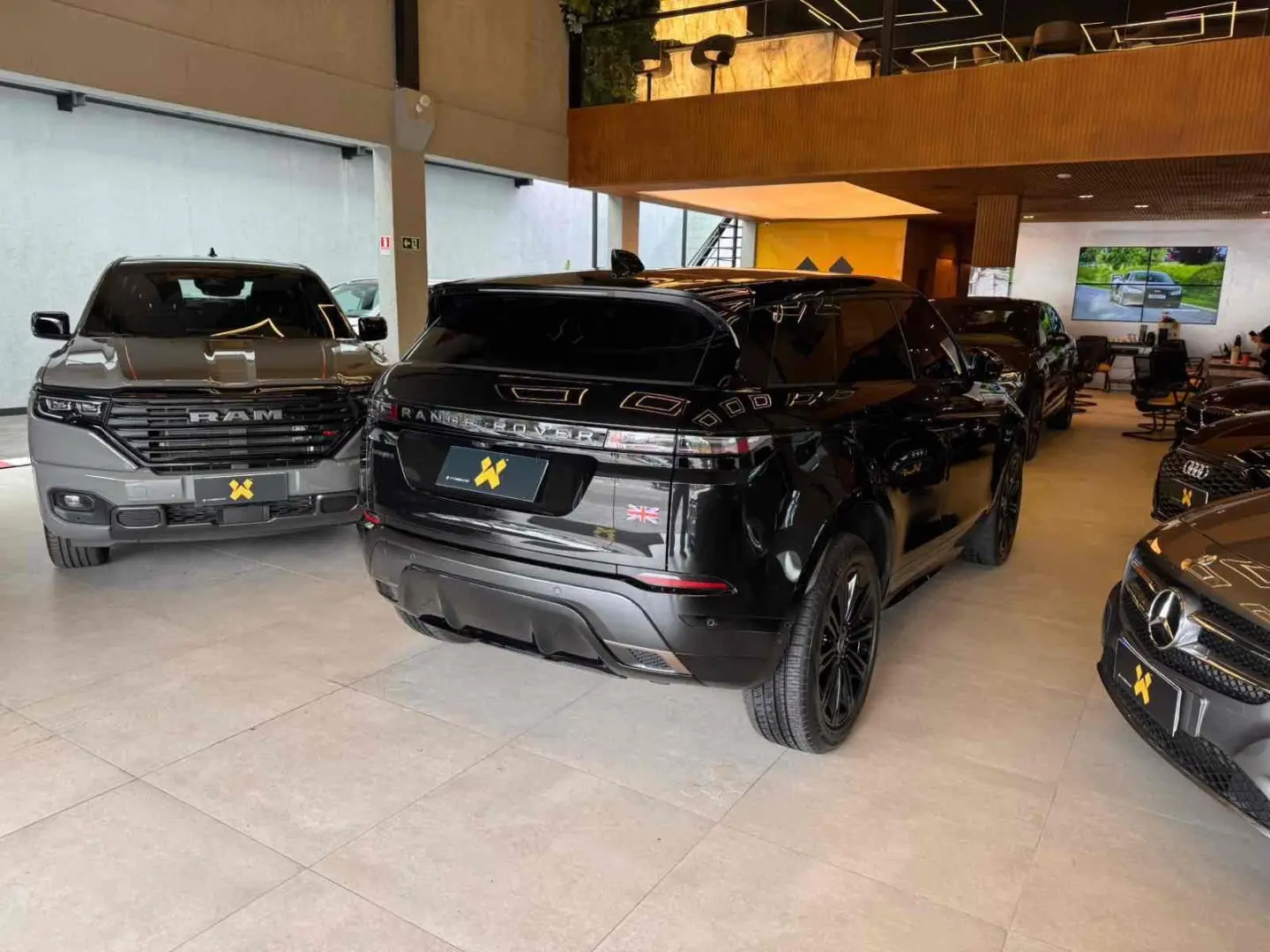 LAND ROVER RANGER ROVER EVOQUE