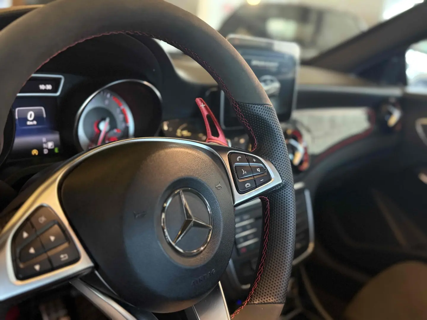 MERCEDES BENZ CLA 250