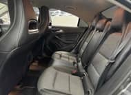 MERCEDES BENZ CLA180