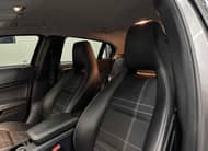 MERCEDES BENZ GLA 200