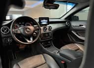 MERCEDES BENZ GLA 200