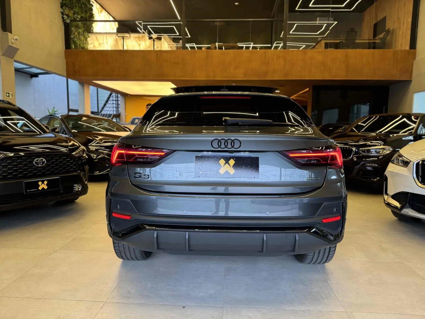 AUDI Q3