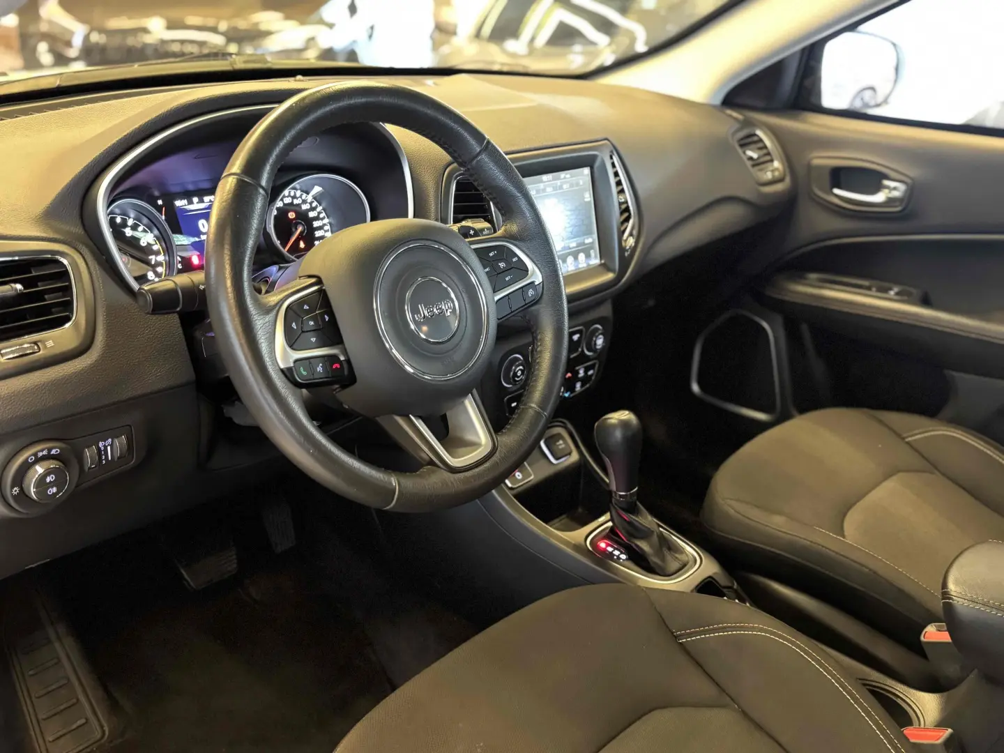 JEEP COMPASS