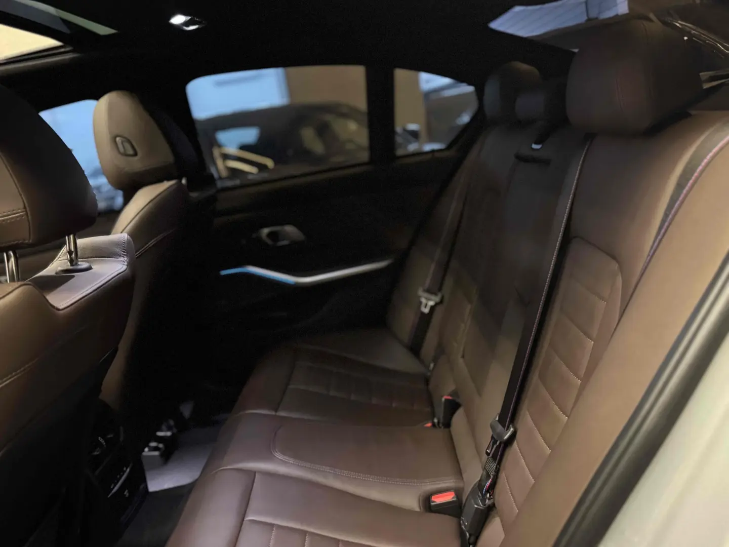 BMW 330E