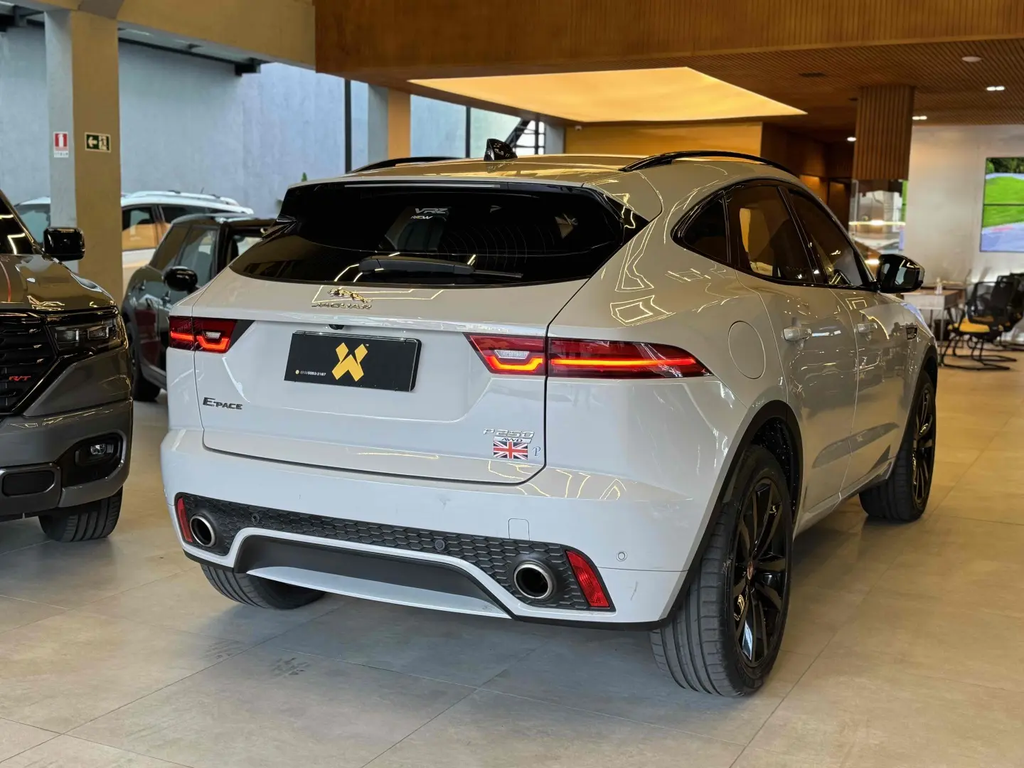 JAGUAR E-PACE