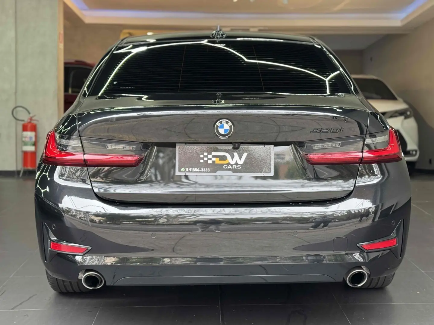 BMW 320I