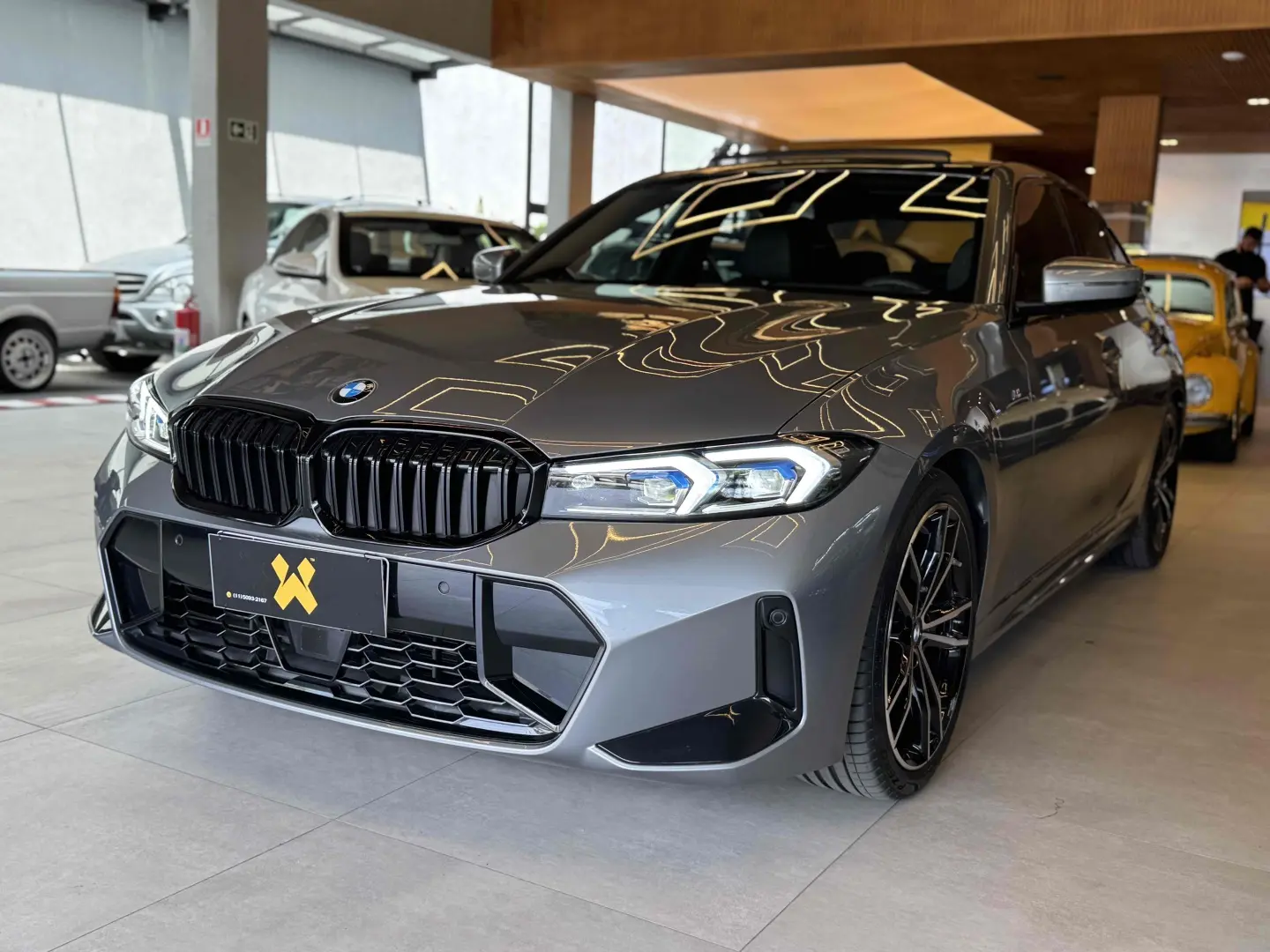 BMW 320I