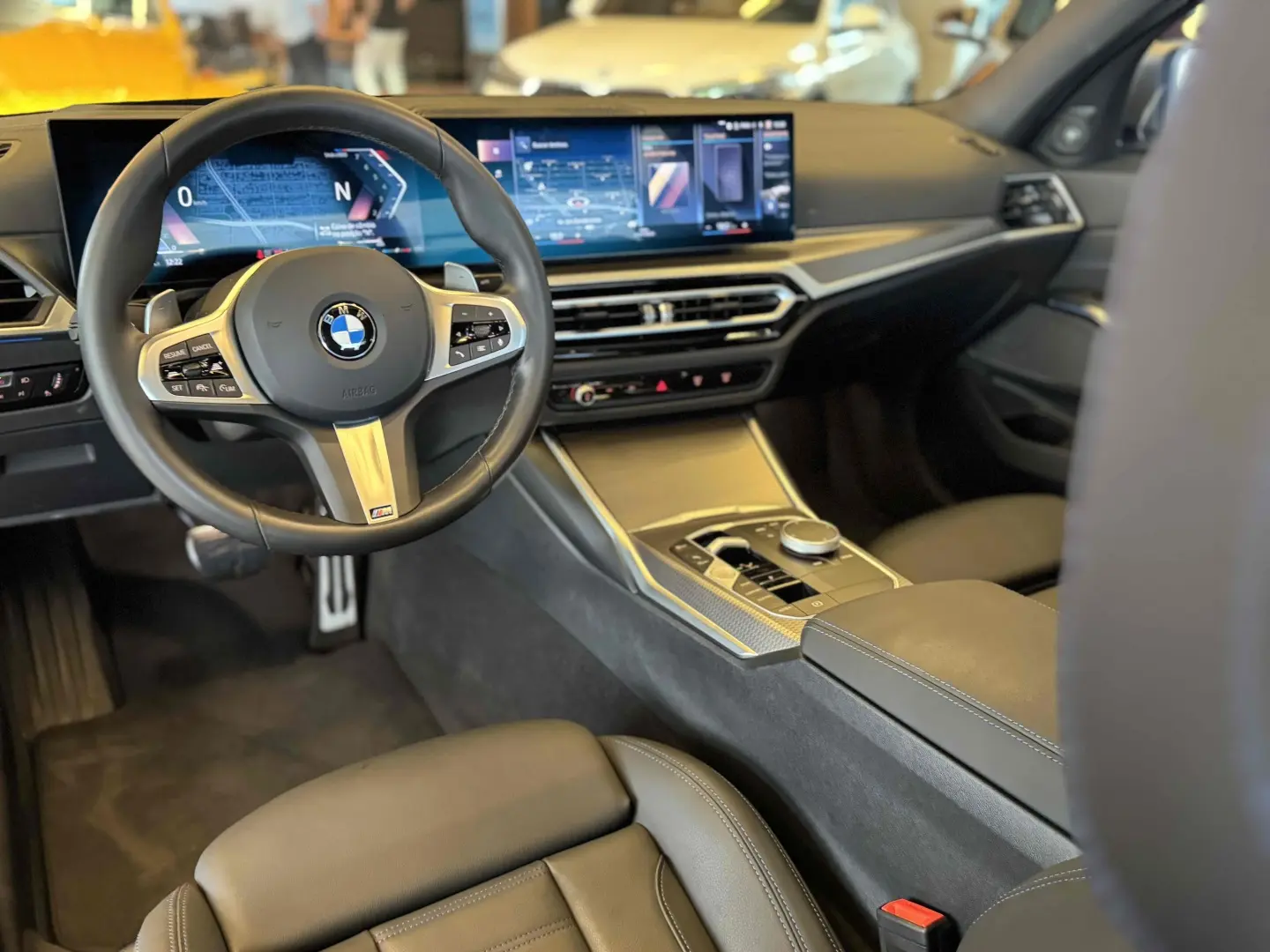 BMW 320I