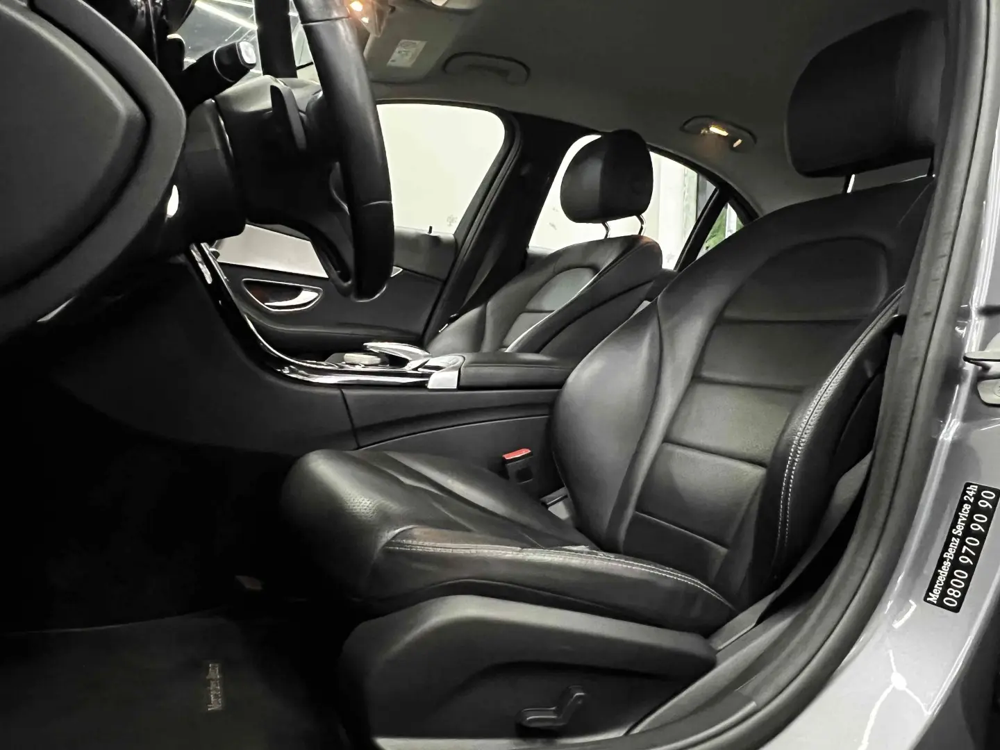 MERCEDES – BENZ C 180