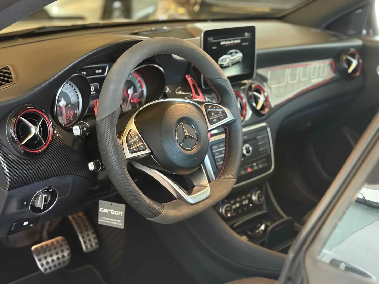 MERCEDES BENZ CLA 250