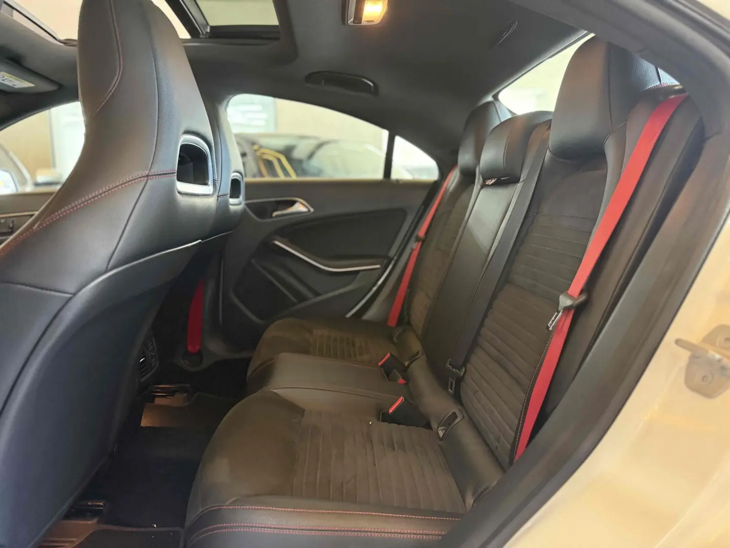 MERCEDES BENZ CLA 250