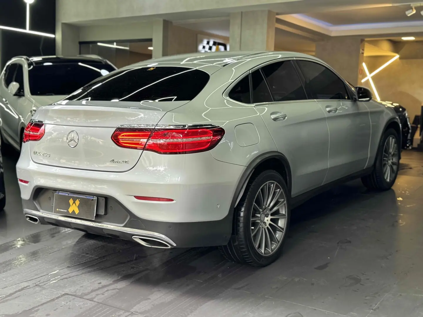 MERCEDES BENZ GLC 250