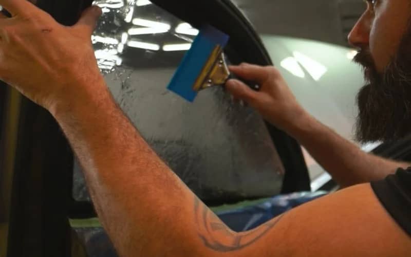 Película Antivandalismo em SP: Segurança em Vias Urbanas