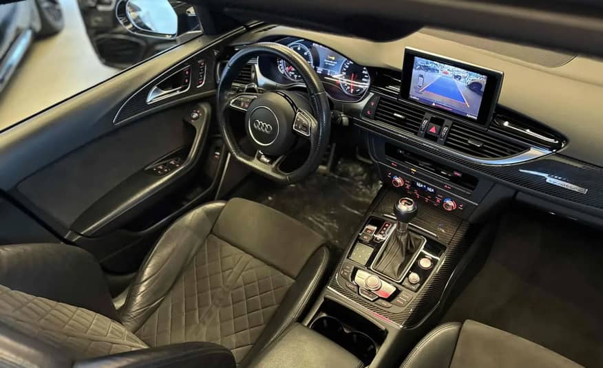 AUDI RS6