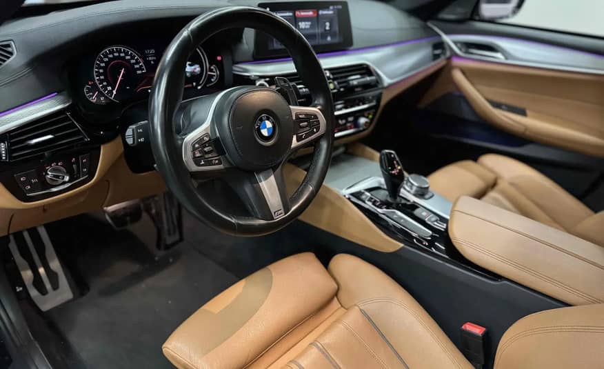 BMW540I