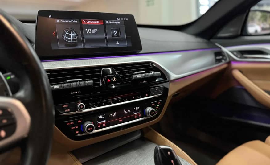 BMW540I
