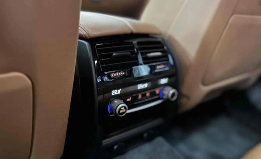 BMW540I