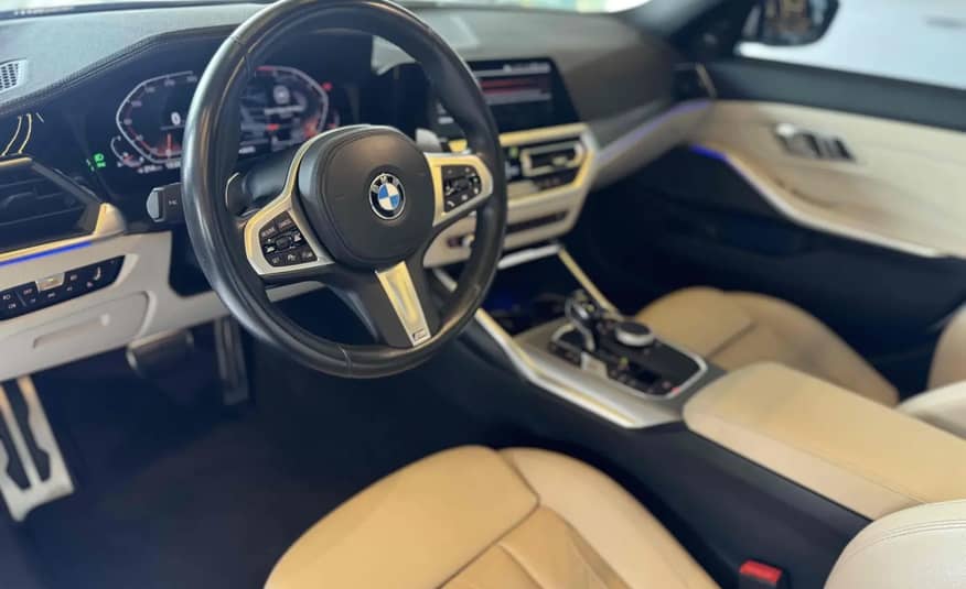 BMW 320I