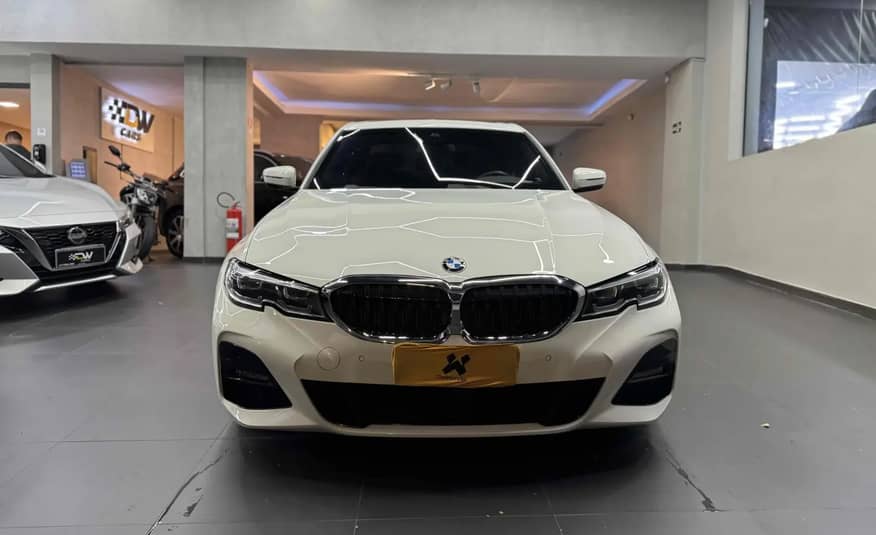 BMW 320I