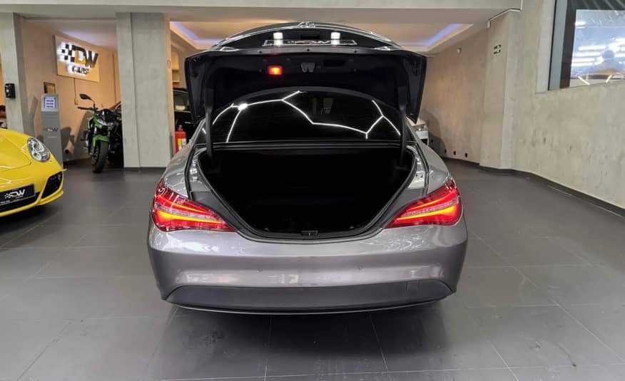 MERCEDES BENZ CLA180