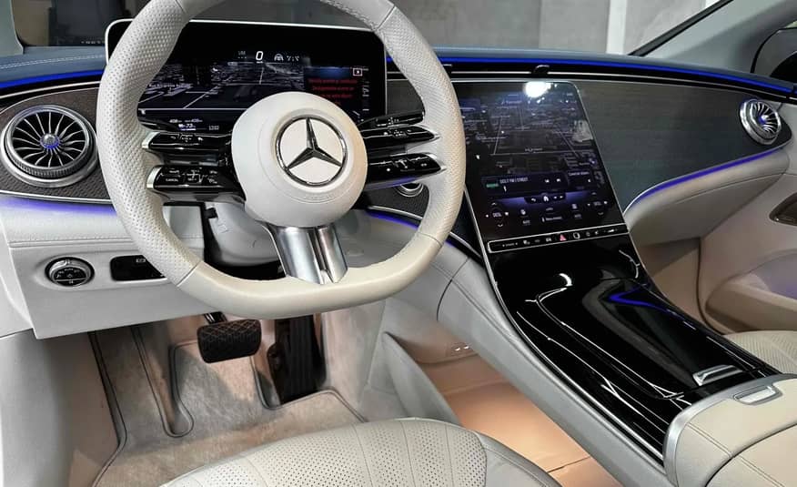 MERCEDES BENZ EQE 300