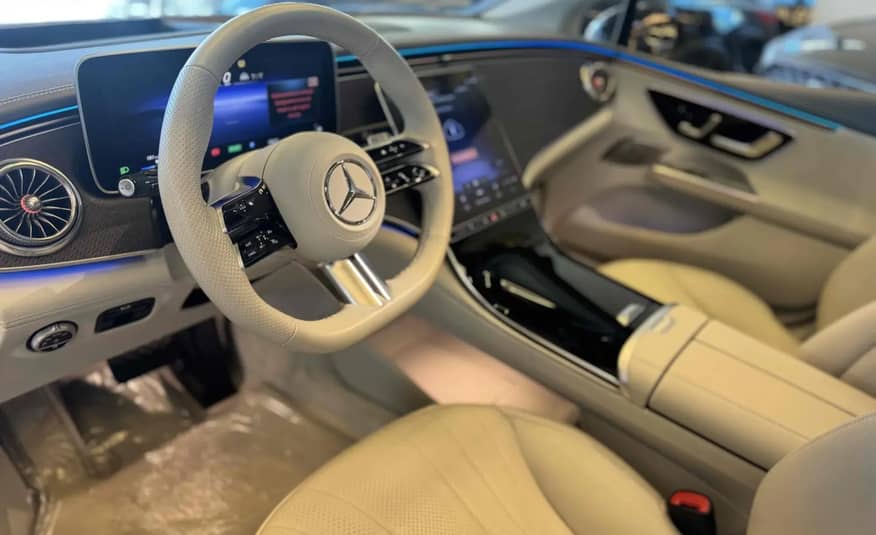 MERCEDES BENZ EQE 300