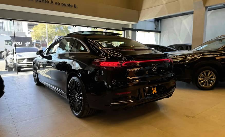MERCEDES BENZ EQE 300