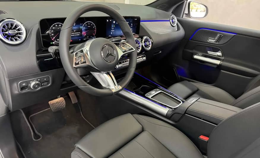 MERCEDES BENZ GLA 200