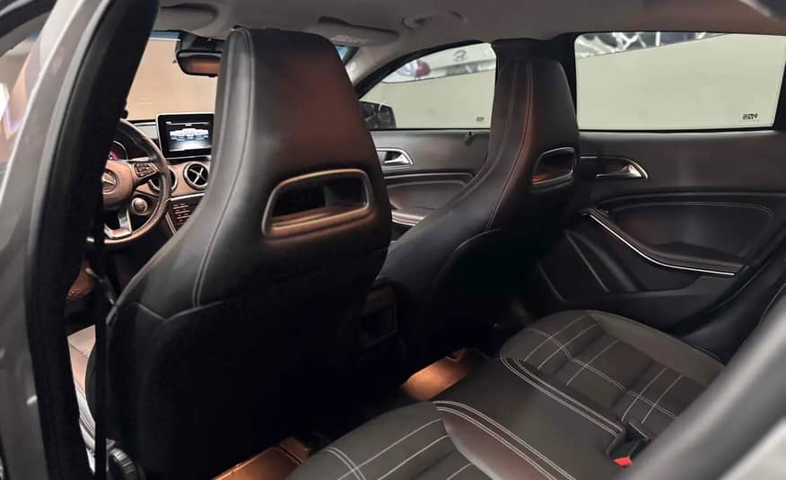 MERCEDES BENZ GLA 200