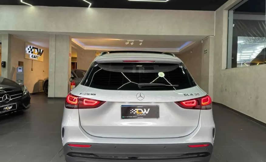 MERCEDES- BENZ GLA 35 AMG