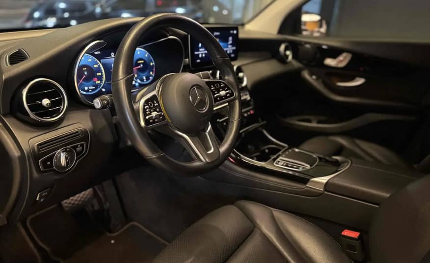 MERCEDES BENZ GLC 220D