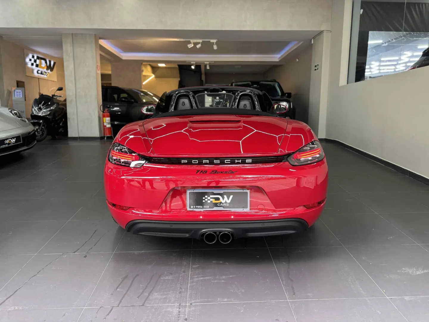 PORSCHE 718