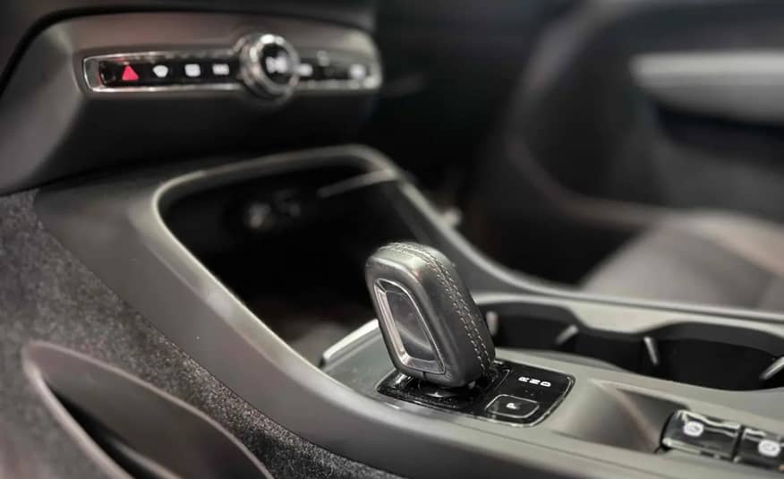 VOLVO XC 40