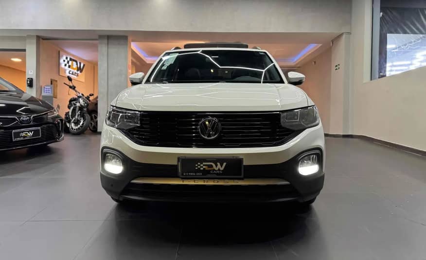 VOLKKWAGEN T-CROSS