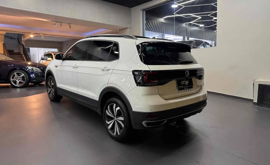 VOLKKWAGEN T-CROSS