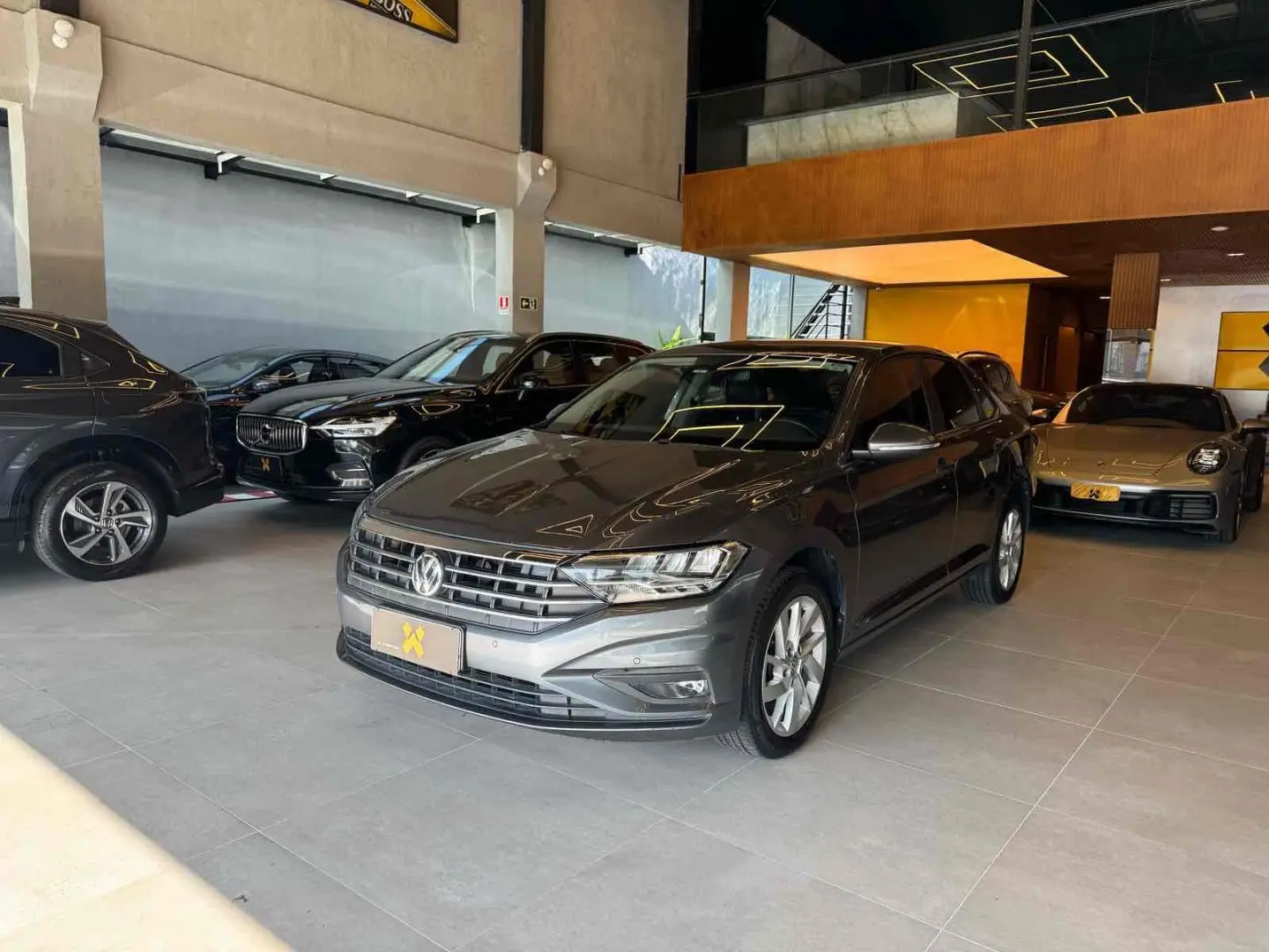 VOLKSWAGEN JETTA