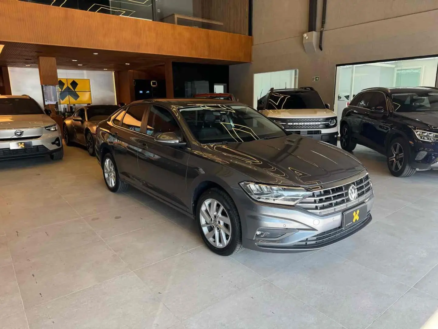 VOLKSWAGEN JETTA