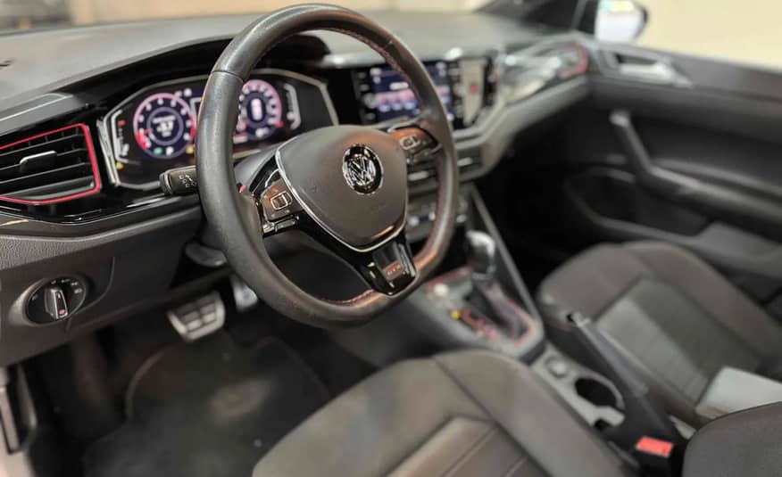 VOLKSWAGEN VIRTUS