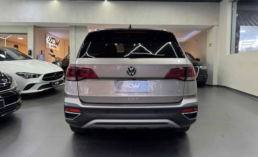 VOLSKWAGEN TAOS