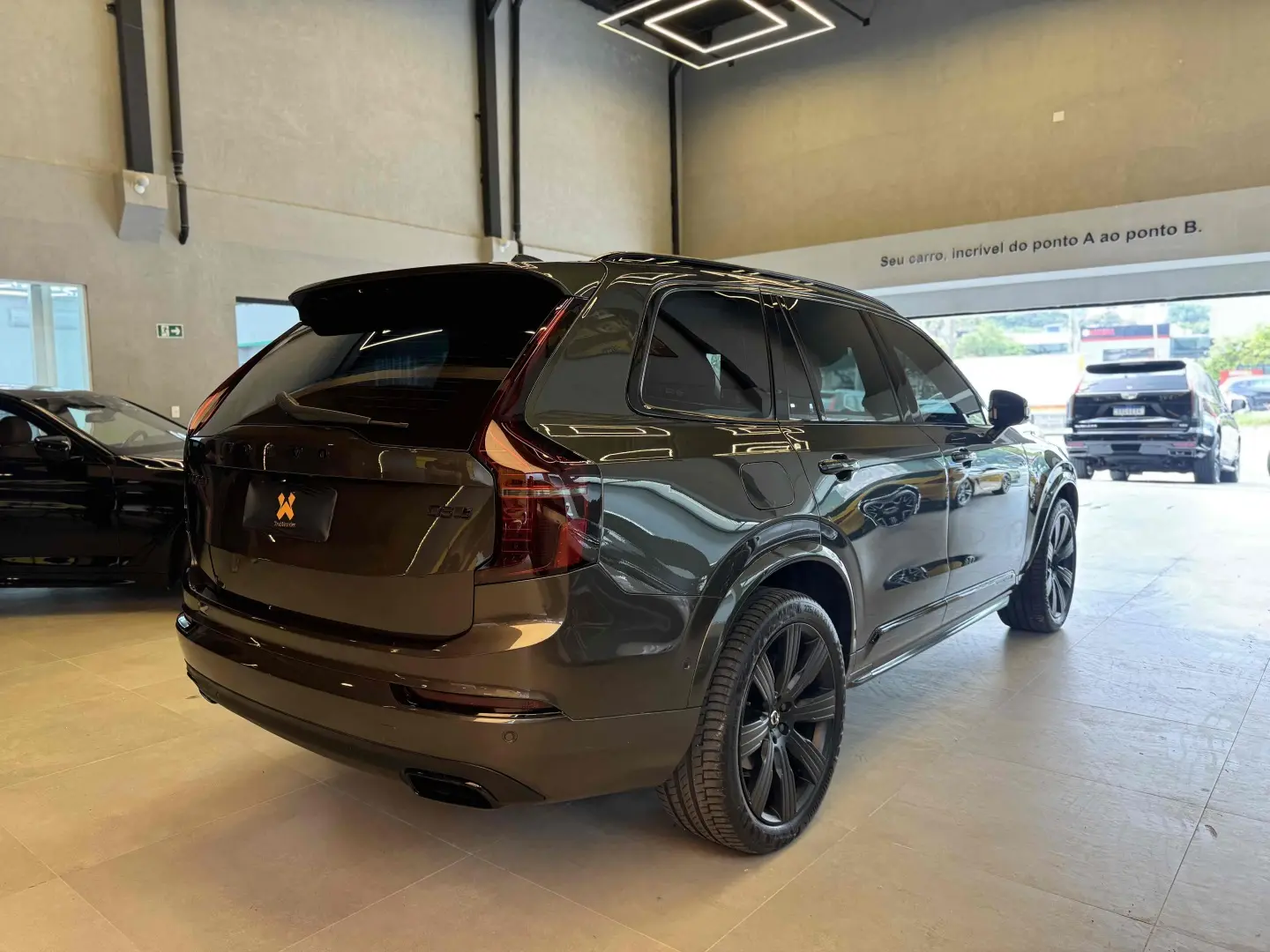 VOLVO XC90