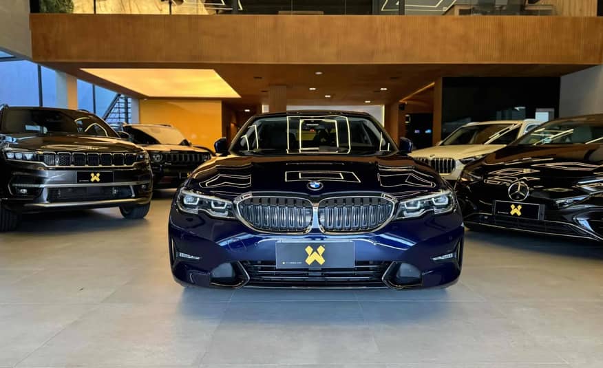 BMW 330I