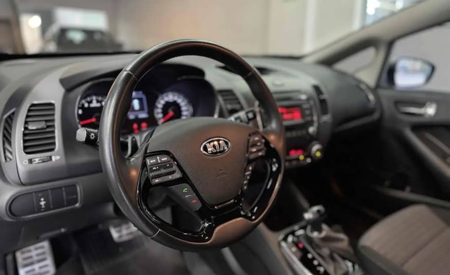 KIA CERATO