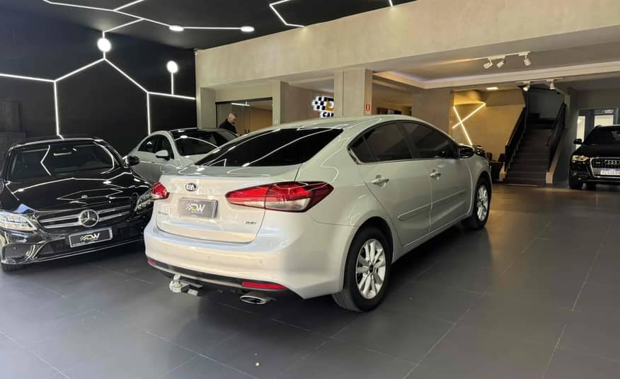 KIA CERATO