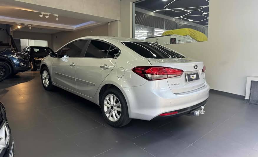 KIA CERATO